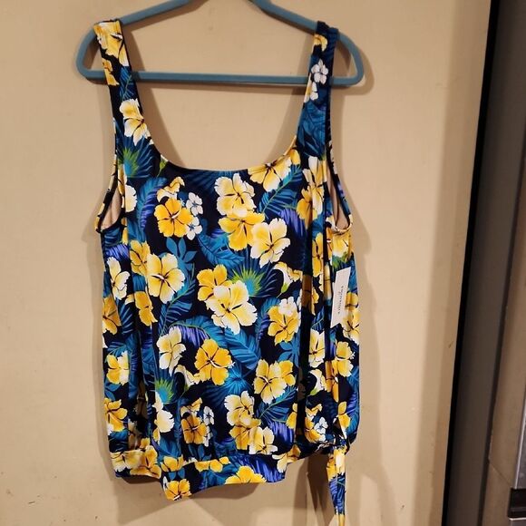 Swimsuits For All Blue and Yellow Tie Front Swim Top NWT SIZE 26 - Picture 1 of 6